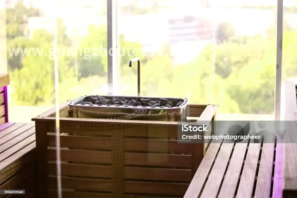 社区按摩的温暖